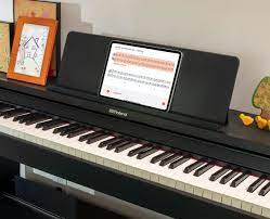 dan piano dien roland rp 107