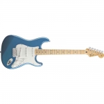Standard Stratocaster®, Maple Fingerboard, Lake Placid Blue